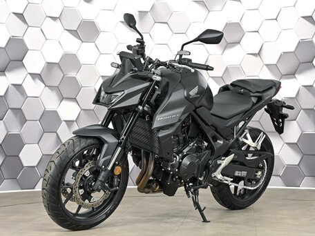 2025 Honda CB 750 Hornet, чёрный, 1049000 рублей, вид 2