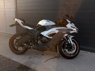 2021 Kawasaki ZX-6 Ninja, белый, 970000 рублей, вид 3