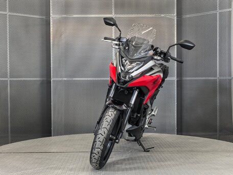 2021 Honda NC 750X, красный, 1099000 рублей, вид 3