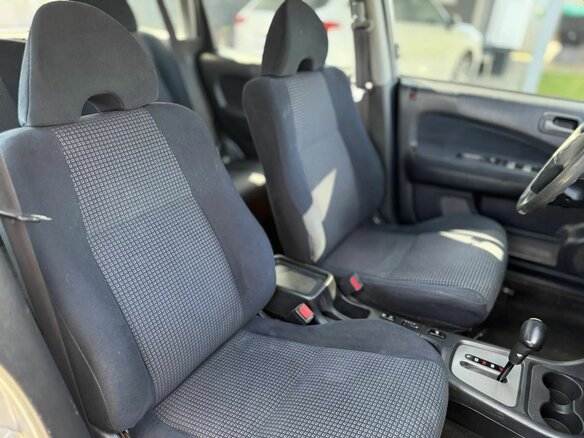 2004 Honda HR-V I Рестайлинг, серебристый - вид 9