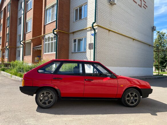 1995 Lada (ВАЗ) 2109, красный, 330000 рублей - вид 2
