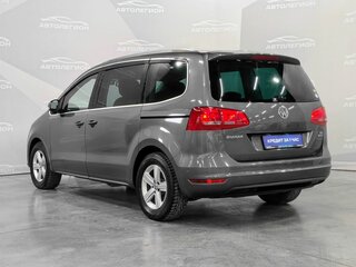 2013 Volkswagen Sharan II, серый, 1330000 рублей, вид 3