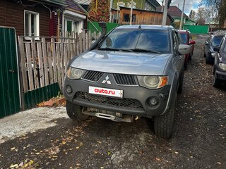 2007 Mitsubishi L200 IV, серебристый, 1000000 рублей, вид 1