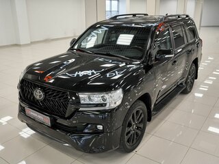 2017 Toyota Land Cruiser 200 Series Рестайлинг 2, чёрный, 5999999 рублей, вид 2