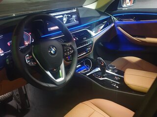 2021 BMW 5 серии 520d xDrive VII (G30/G31/G38) Рестайлинг, синий, 4500000 рублей, вид 4