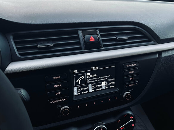 2017 Kia Rio IV, белый, 1100000 рублей - вид 14