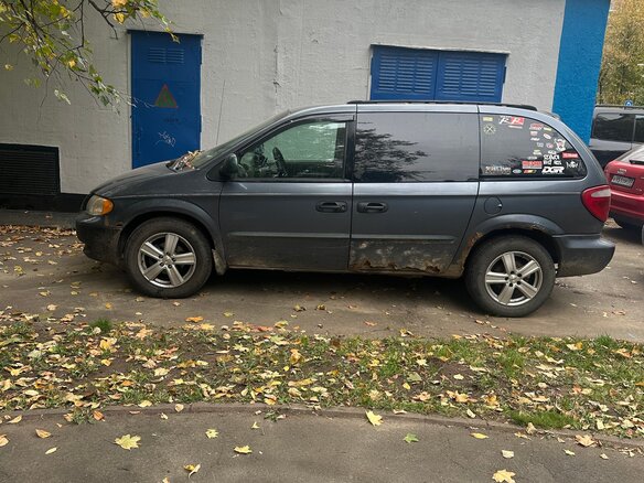 2002 Dodge Caravan 4-speed IV, синий, 220000 рублей - вид 3
