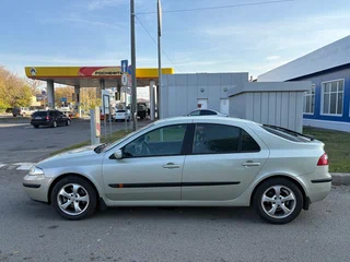 2001 Renault Laguna II, зелёный, 550000 рублей, вид 4