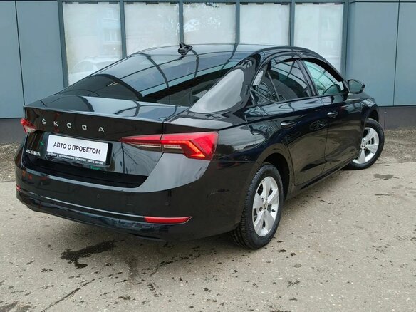 2021 Skoda Octavia IV (A8), чёрный, 1739000 рублей - вид 7