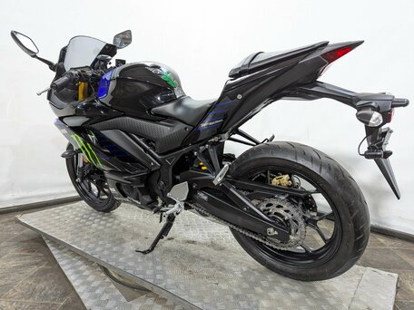 2019 Yamaha YZF-R3, синий, 595000 рублей, вид 4