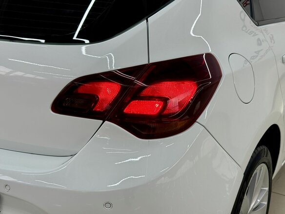 2011 Opel Astra J, белый, 615000 рублей - вид 9