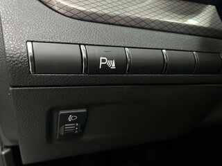 2026 Lada (ВАЗ) Vesta I Рестайлинг (NG), серый, 1880000 рублей, вид 3