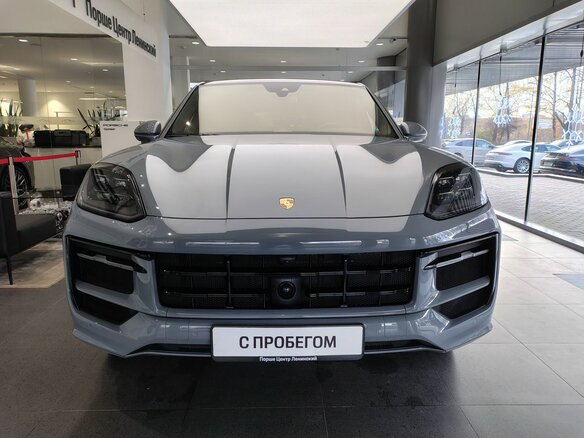 2024 Porsche Cayenne Coupé III Рестайлинг, серый, 14990000 рублей - вид 2