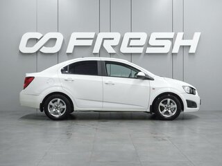 2015 Chevrolet Aveo II, белый, 577000 рублей, вид 5