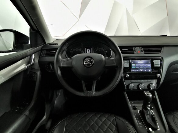 2020 Skoda Octavia III (A7) Рестайлинг, белый - вид 17