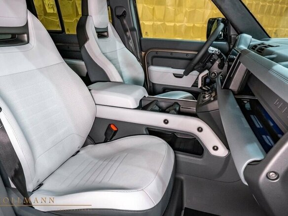 2025 Land Rover Defender Octa II, золотистый, 29500000 рублей - вид 17