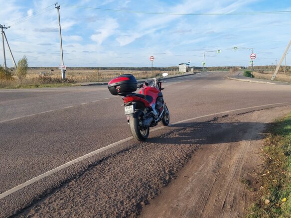 2005 Moto Guzzi Breva 1100, красный, 405000 рублей - вид 1
