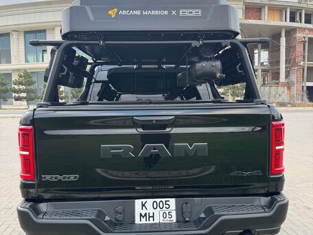 2025 Ram 1500 RHO V Рестайлинг, чёрный, 11500000 рублей, вид 4