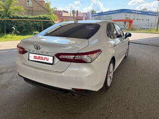 2020 Toyota Camry VIII (XV70), белый, 2900000 рублей, вид 5