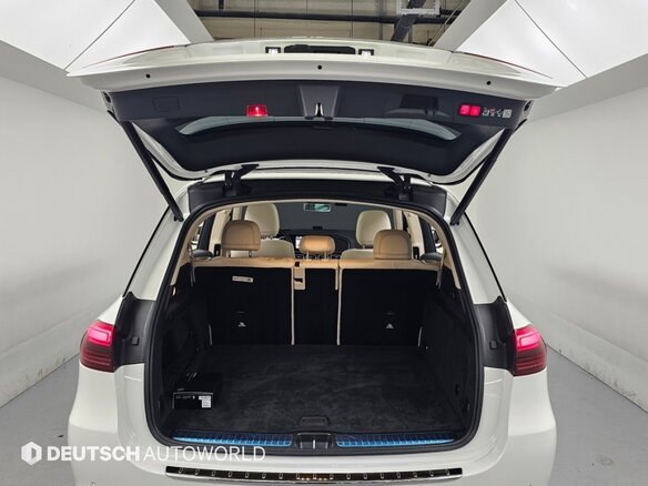 2026 Mercedes-Benz GLE 300 d II (V167) Рестайлинг, белый - вид 16