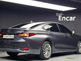 2023 Lexus ES 200 VII Рестайлинг, серый, 3157000 рублей, вид 3