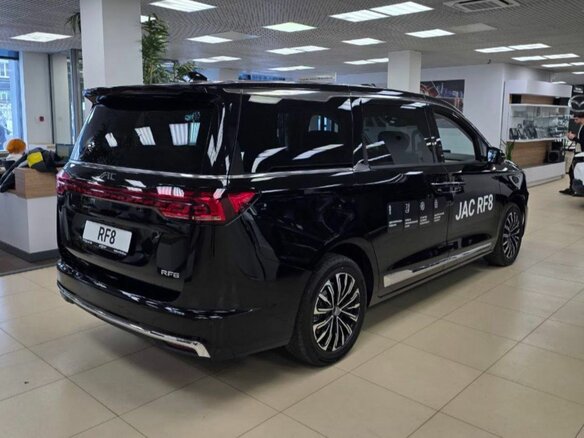 2026 JAC RF8, чёрный, 4930000 рублей - вид 3