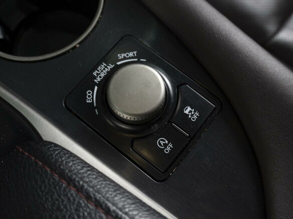 2016 Lexus RX 200t IV, чёрный, 3090000 рублей - вид 22