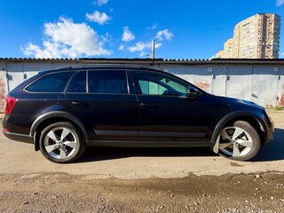 2014 Skoda Octavia Scout III (A7), чёрный, 1900000 рублей, вид 5