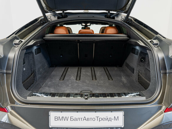 2026 BMW X6 40d III (G06) Рестайлинг, зелёный - вид 35
