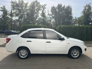 2017 Lada (ВАЗ) Granta I, белый, 520000 рублей, вид 4