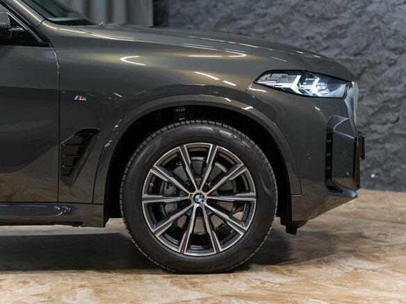 2026 BMW X5 40i IV (G05/G18) Рестайлинг, серый, 14190000 рублей - вид 6