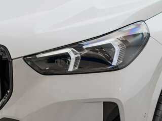 2026 BMW X1 Long 25Li xDrive III (U11/U12), белый, 5750000 рублей, вид 2