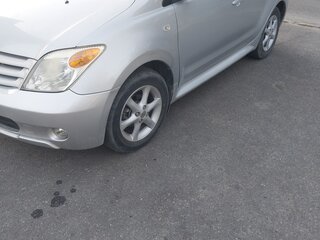 2005 Toyota Ist I Рестайлинг, серый, 540000 рублей, вид 2