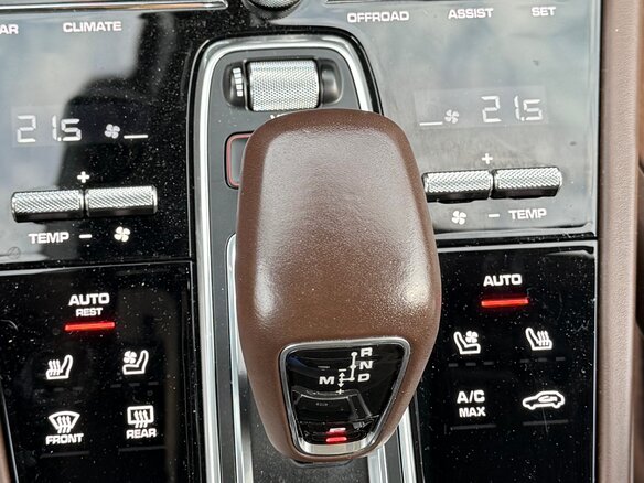 2021 Porsche Cayenne III, серый, 6500000 рублей - вид 7