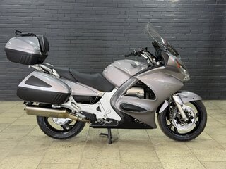 2004 Honda ST 1300, серый, 625000 рублей, вид 3