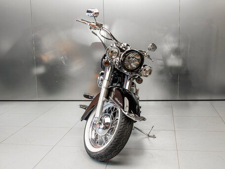 2006 Harley-Davidson Softail Deluxe, серебристый, 880925 рублей, вид 2