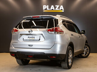2015 Nissan X-Trail III, серебристый, 1500000 рублей, вид 3