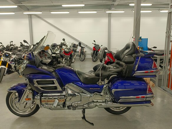2003 Honda GL 1800 Gold Wing, синий, 930000 рублей - вид 3