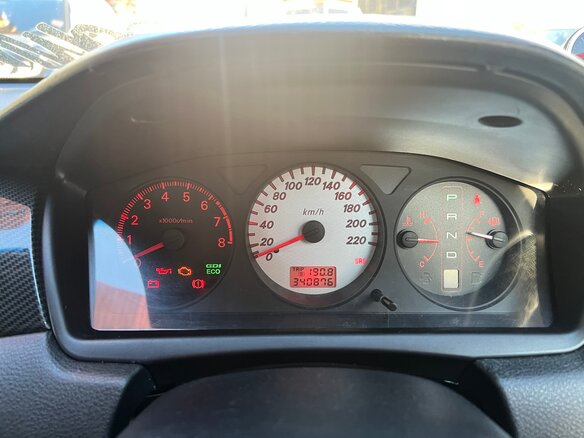 2002 Mitsubishi Lancer Cedia IX, жёлтый, 600000 рублей - вид 14