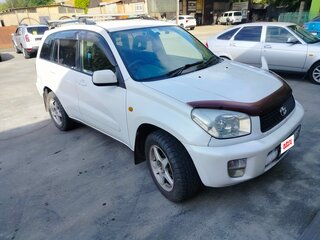 2002 Toyota RAV4 II (XA20), белый, 600000 рублей, вид 1