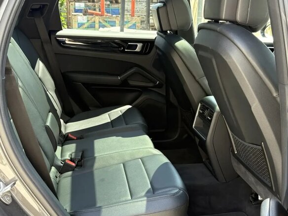 2021 Porsche Cayenne III, серый, 6900000 рублей - вид 18