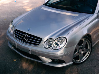 2002 Mercedes-Benz CLK-Класс 320 II (W209), серебристый, 1300000 рублей, вид 2
