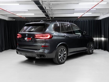 2021 BMW X5 40i IV (G05/G18), серый, 6800000 рублей, вид 2