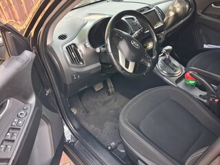 2013 Kia Sportage III, чёрный, 1500000 рублей, вид 3