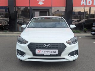 2017 Hyundai Solaris II, белый, 1230000 рублей, вид 2