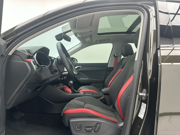 2022 Audi Q3 35 TFSI II (F3), чёрный, 2720000 рублей - вид 7
