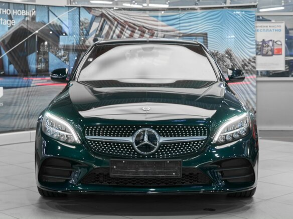 2019 Mercedes-Benz C-Класс 180 IV (W205) Рестайлинг, зелёный - вид 1
