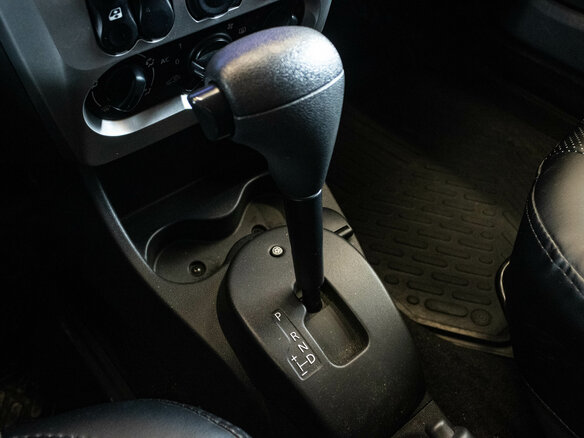 2014 Renault Sandero I, серебристый, 1000000 рублей - вид 16