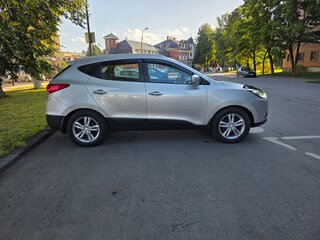 2011 Hyundai ix35 I, серебристый, 1150000 рублей, вид 3