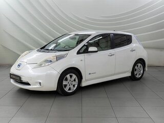 2011 Nissan Leaf (EM61) I (ZE0/AZE0), белый, 598000 рублей, вид 3